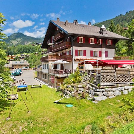 Отель Le Roitelet Шатель Экстерьер фото